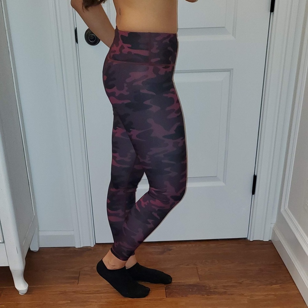 Plum Camo Workout Leggings - Picture 5 of 9